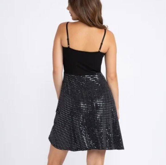 4X • Sloane & Sadie • Black Shimmery Skirt Strappy Dress - Picture 3 of 3